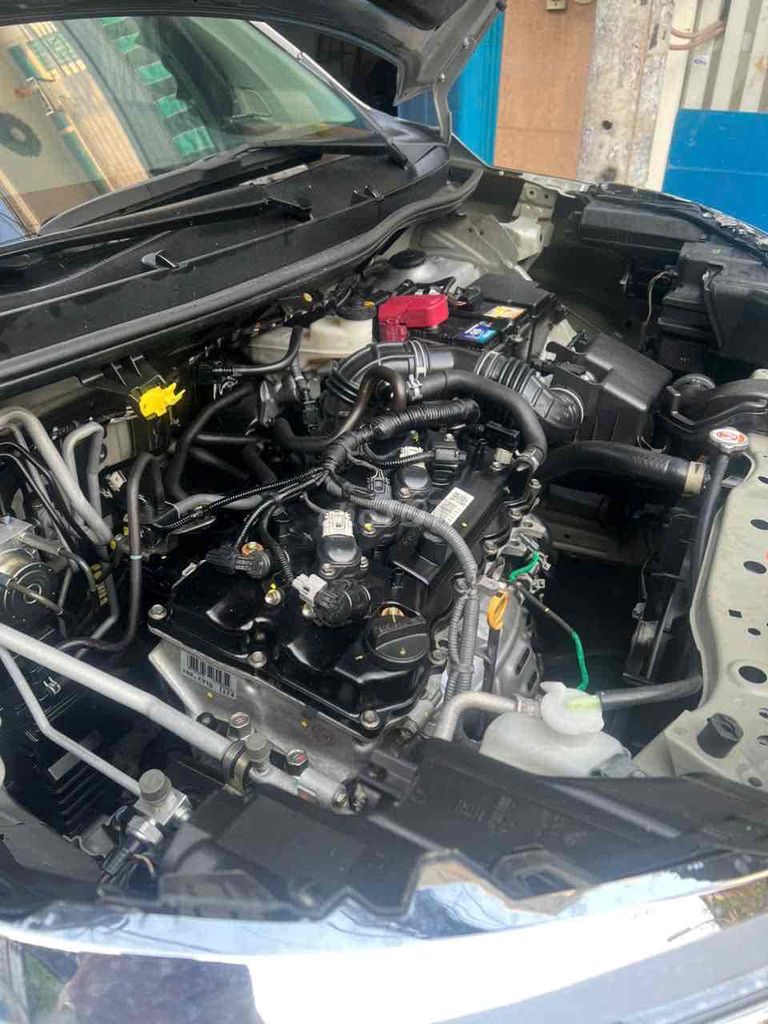 Toyota Veloz Cross 2022 CVT - 51000 km. Mua bán Ô tô tại Quận Bình Tân Tp Hồ Chí Minh được đăng bởi Uong Thong hình 7