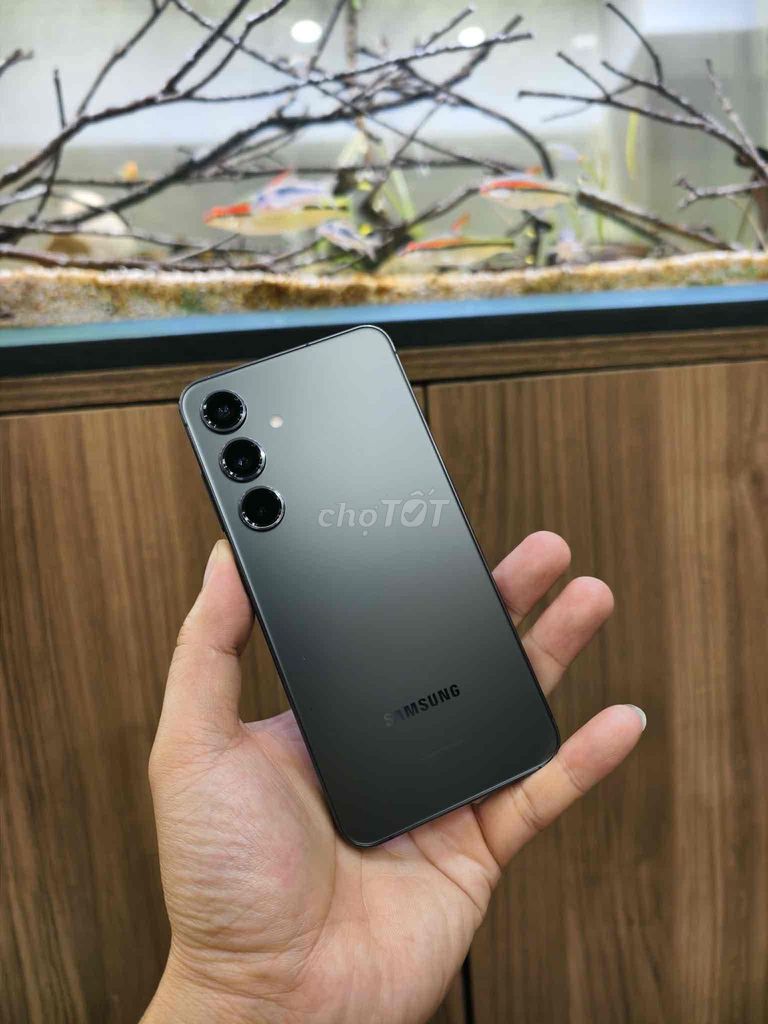 Samsung Galaxy S24 128GB Xám. Mua bán Điện thoại tại Quận Đống Đa Hà Nội được đăng bởi Hoàng quân store hình 1