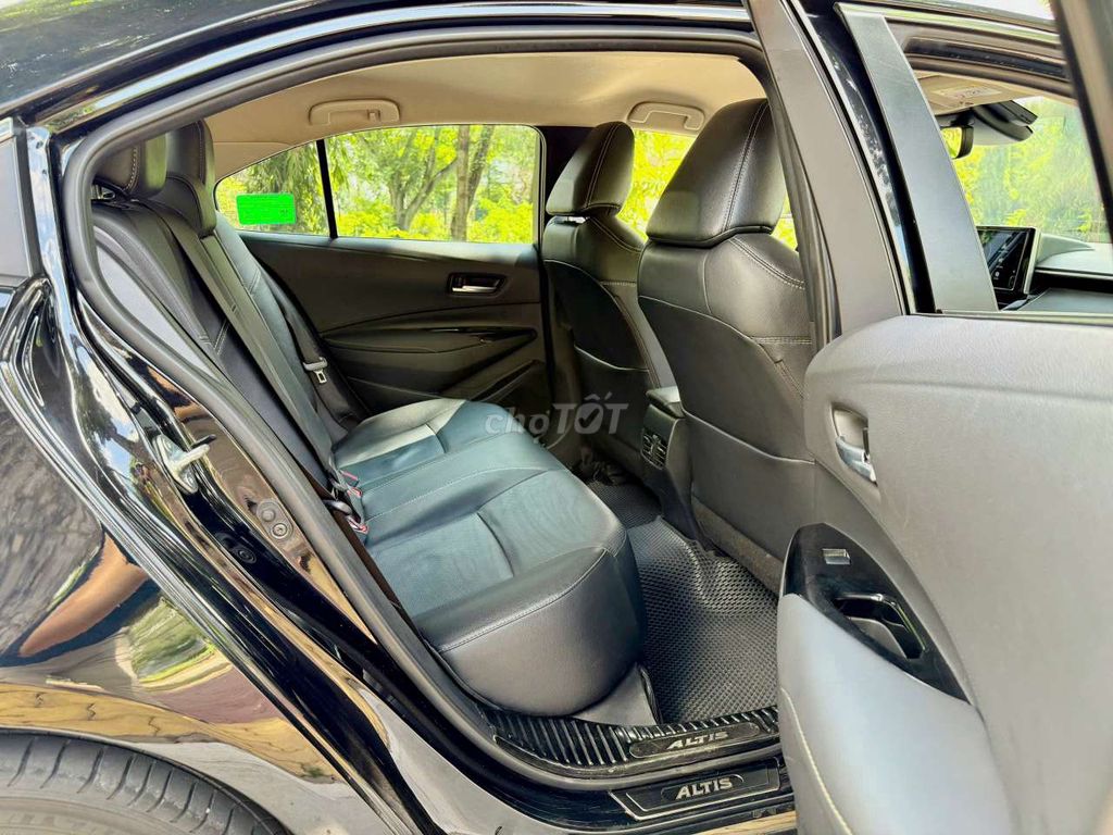 Toyota Corolla Altis 1.8V 2022 trả góp. Mua bán Ô tô tại Quận 12 Tp Hồ Chí Minh được đăng bởi Khoa Võ hình 12