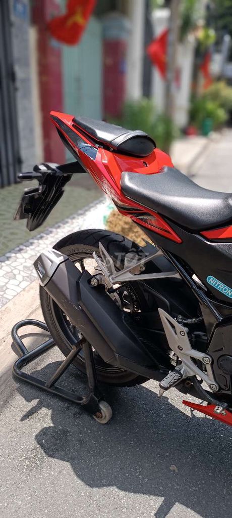 Cbr150r biển số 72. Mua bán Xe máy tại Quận Tân Bình Tp Hồ Chí Minh được đăng bởi Ngọc Lê hình 5
