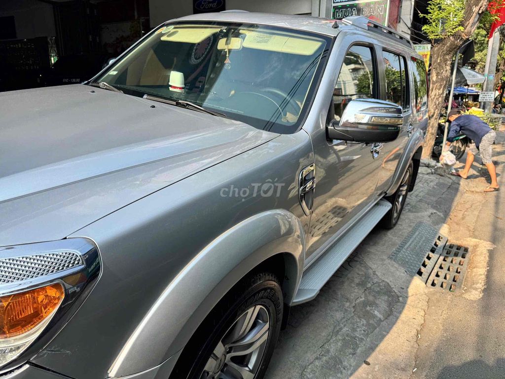 Ford Everest 2013 photo 3