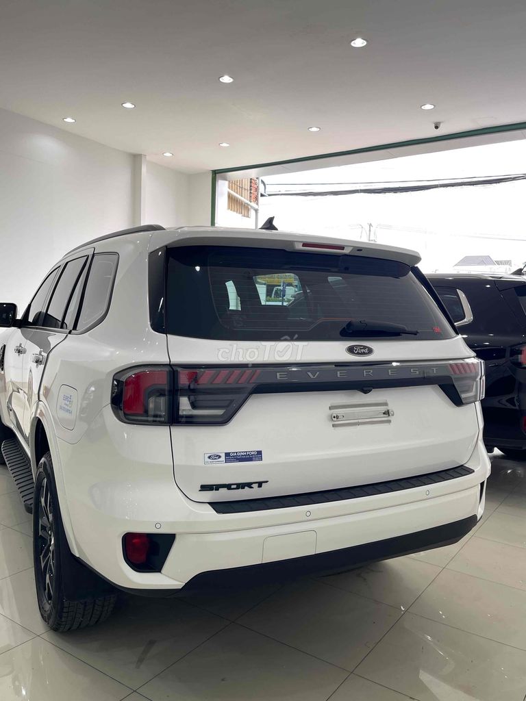 Ford Everest 2022 Sport 2.0L AT 4x2 - 21000 km. Mua bán Ô tô tại Quận 12 Tp Hồ Chí Minh được đăng bởi Nguyễn Thanh Bình hình 5