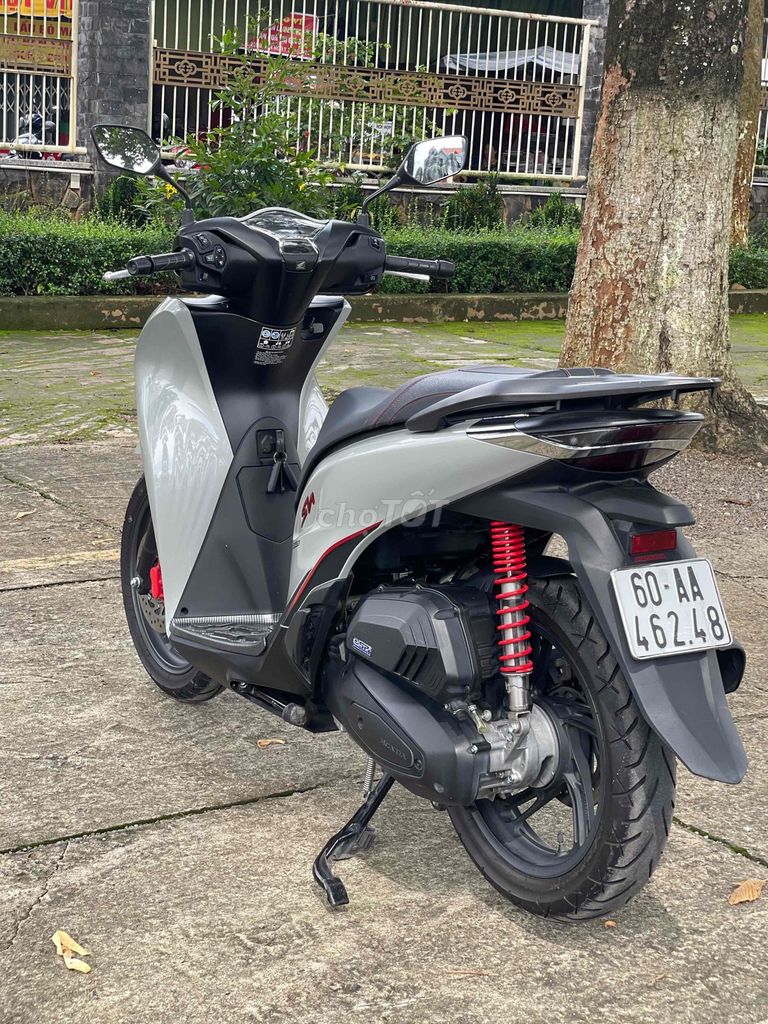SH160abs-2024 xám siêu lướt. Mua bán Xe máy tại Huyện Trảng Bom Đồng Nai được đăng bởi kiều hình 6