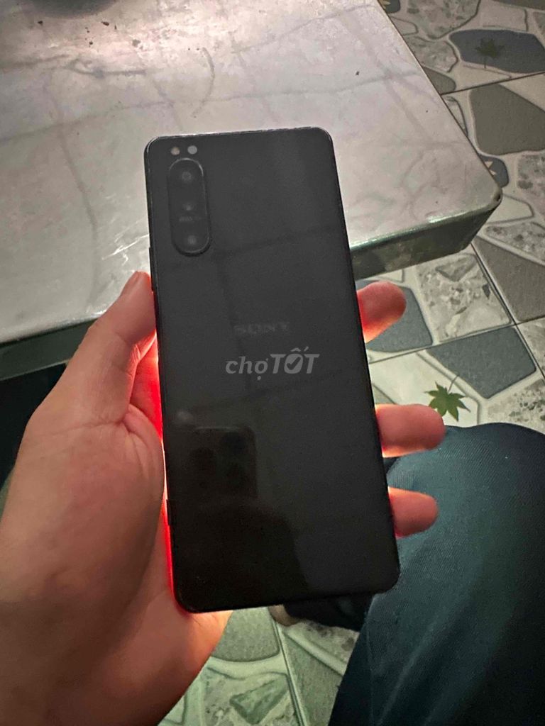 Sony Xperia 5 II (Mark 2) Sọc màn nặng bán bỏ màn. Mua bán Điện thoại tại Huyện Củ Chi Tp Hồ Chí Minh được đăng bởi Kha Nguyễn hình 1