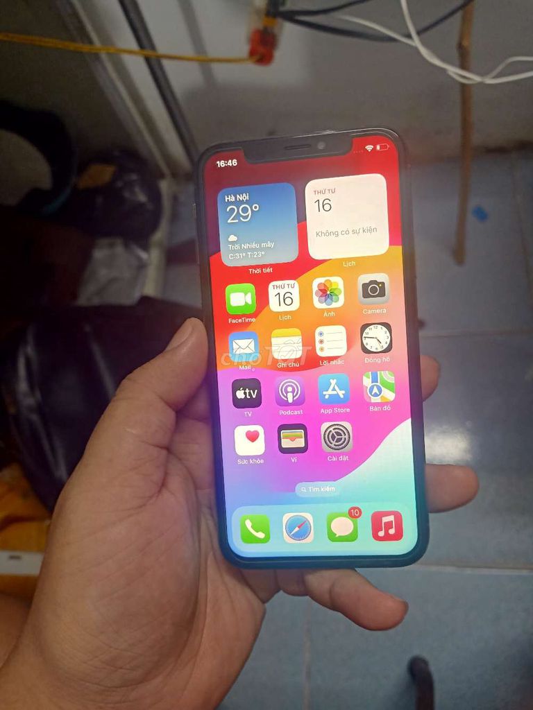 iPhone XS 64GB vàng 99% full ios 16 đep xài full