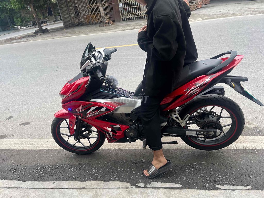 cần bán r15v3 hỗ trợ trả góp. Mua bán Xe máy tại Huyện An Dương Hải Phòng được đăng bởi Xe Máy Khang Chi hình 7