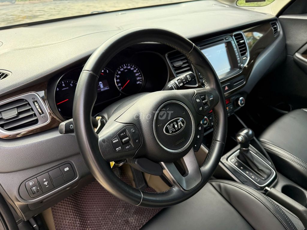 Kia Rondo xăng 1 chủ 2015. Mua bán Ô tô tại Quận Long Biên Hà Nội được đăng bởi PHÚC LÂM  AUTO hình 16