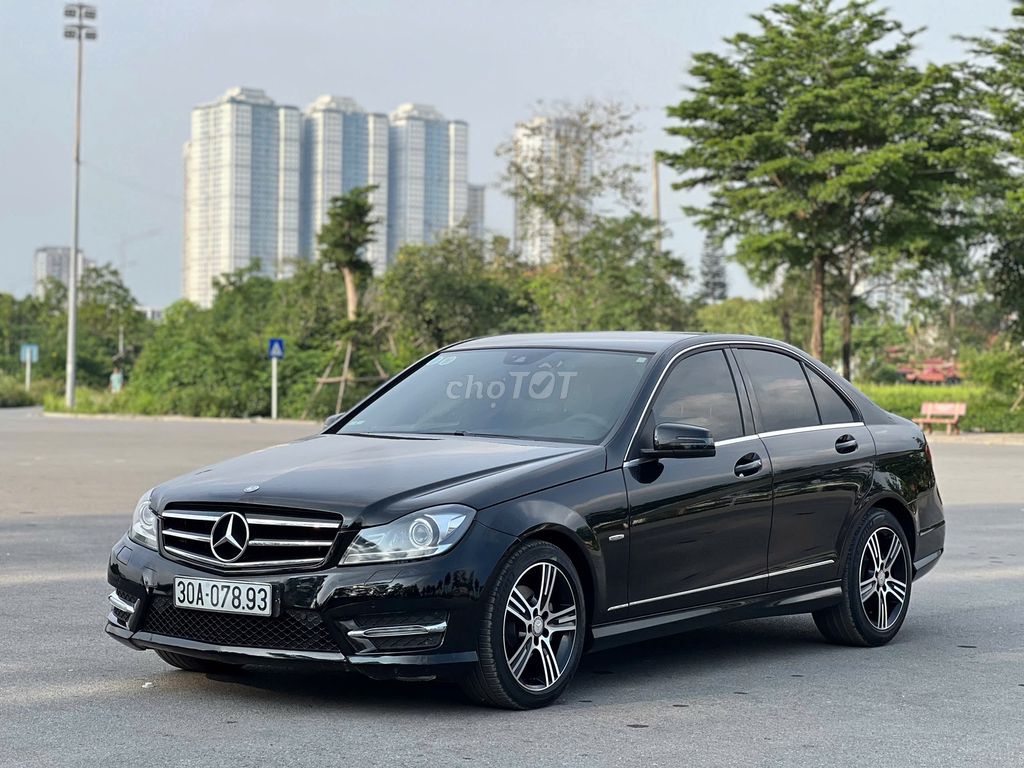 Mercedes Benz C -200 CGI Blue Effiencieny đặc biệt. Mua bán Ô tô tại Quận Thanh Xuân Hà Nội được đăng bởi Vạn Phát  Auto hình 3
