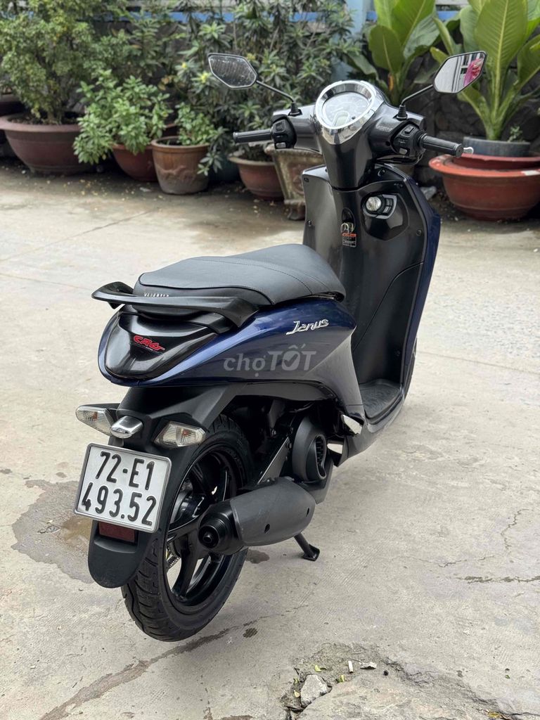 Yamaha Janus Đời Cao Khoá Smartkey Nguyên Zin. Mua bán Xe máy tại Thành phố Thuận An Bình Dương được đăng bởi Trần Viễn hình 4