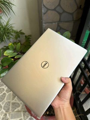 Laptop Dell xps 9360 i7 8550u ram 16g. Mua bán Laptop tại Huyện Hóc Môn Tp Hồ Chí Minh được đăng bởi Tùng