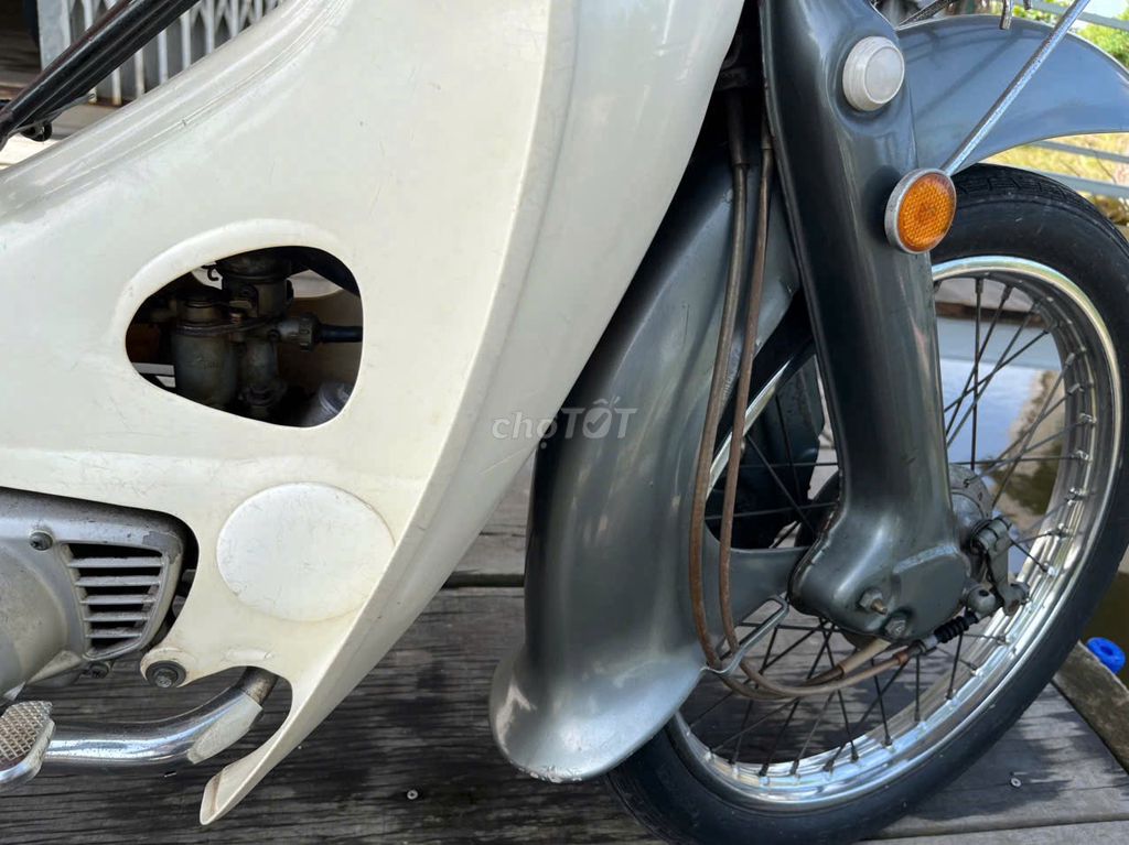 Cần bán Cub cánh én 50 sản xuất 1978 trùm mền. Mua bán Xe máy tại Thành phố Vị Thanh Hậu Giang được đăng bởi Tam Le hình 4