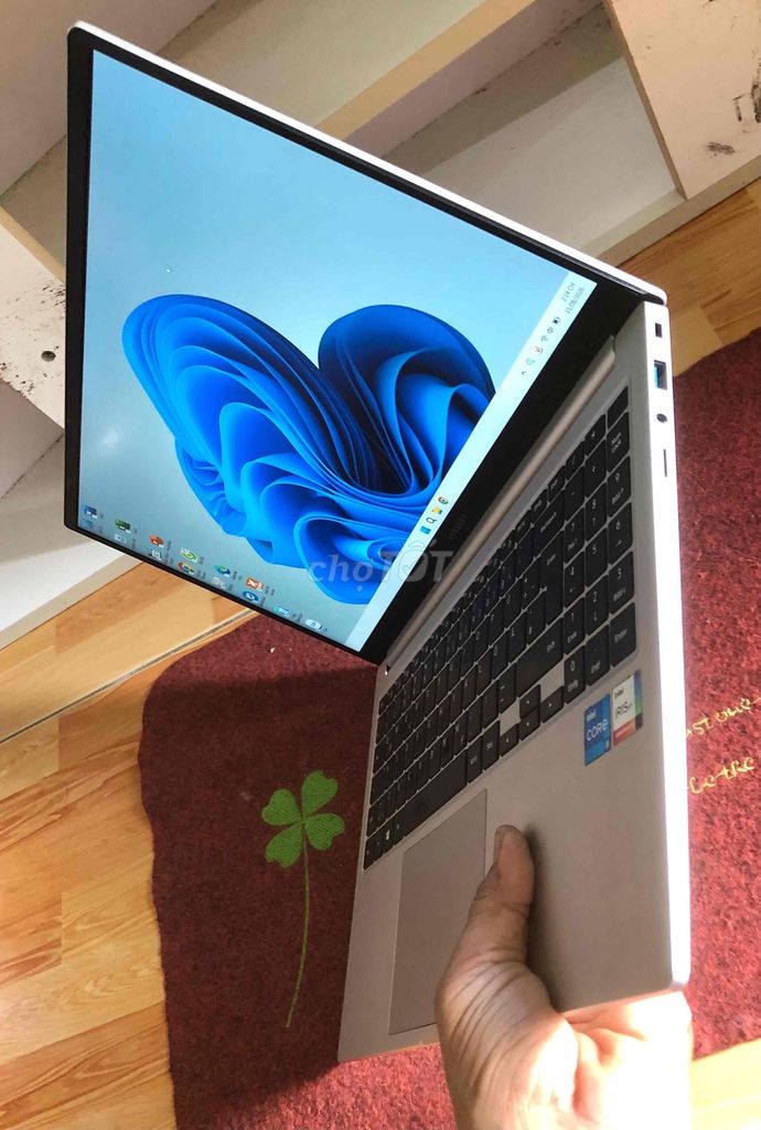 Samsung Galaxy Book I5-1135G7/8G/256G/Pin>2H. Mua bán Laptop tại Quận 7 Tp Hồ Chí Minh được đăng bởi Quân Quân  hình 1