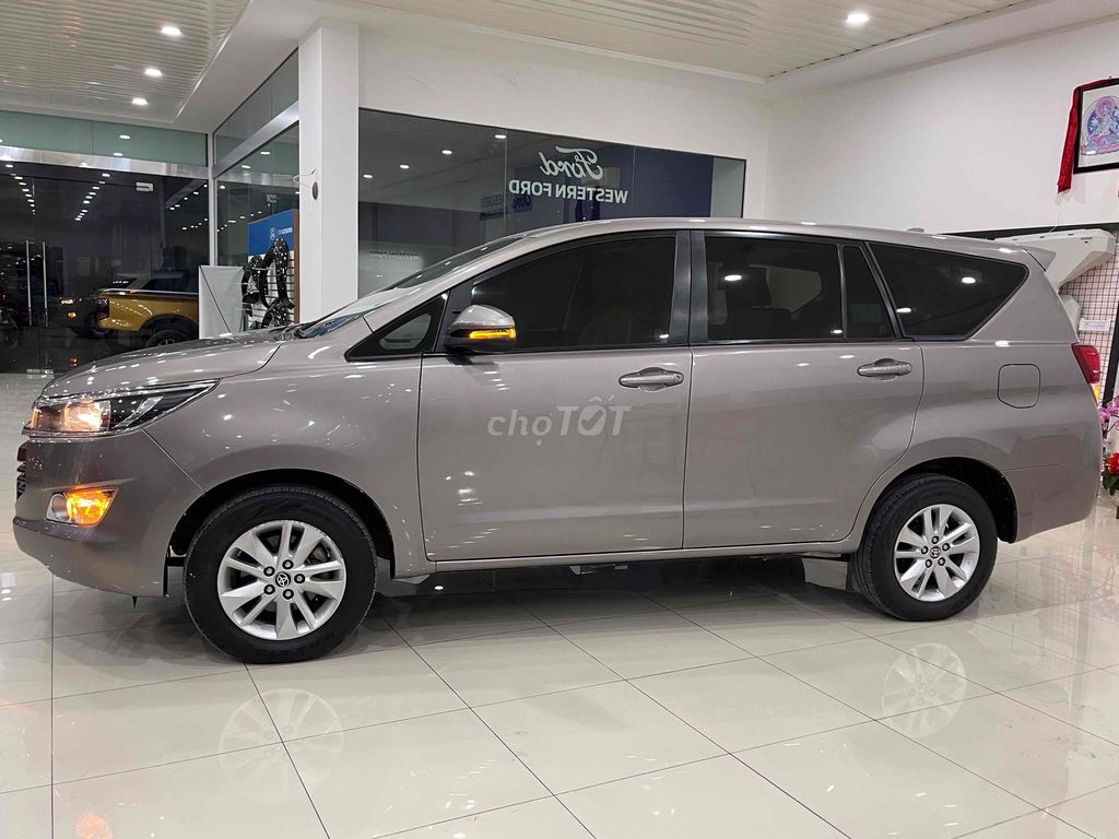 Toyota Innova 2020 2.0E. TRẢ TRƯỚC 200 Triệu. Mua bán Ô tô tại Quận Bình Tân Tp Hồ Chí Minh được đăng bởi Huỳnh Thái Đảm hình 2