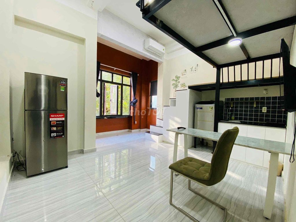 Căn hộ dịch vụ gác cao rộng giá tốt gần TDTU UFM