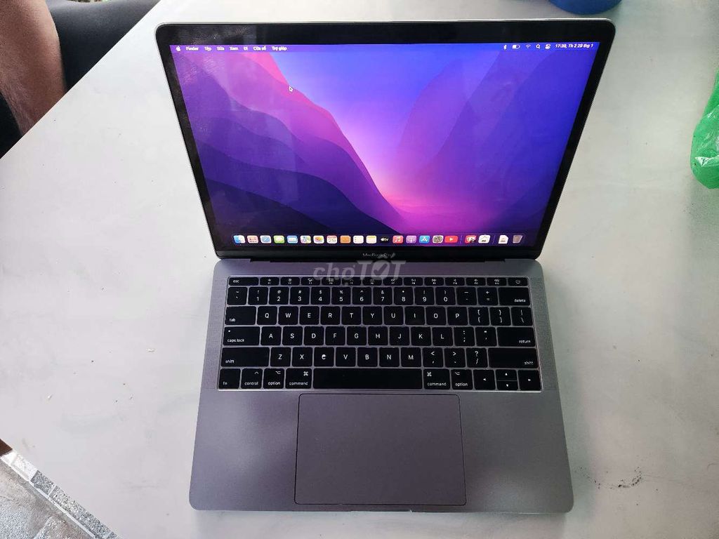 macbook pro 2016, 13in A1708. Mua bán Laptop tại Huyện Bình Chánh Tp Hồ Chí Minh được đăng bởi Linh hình 1