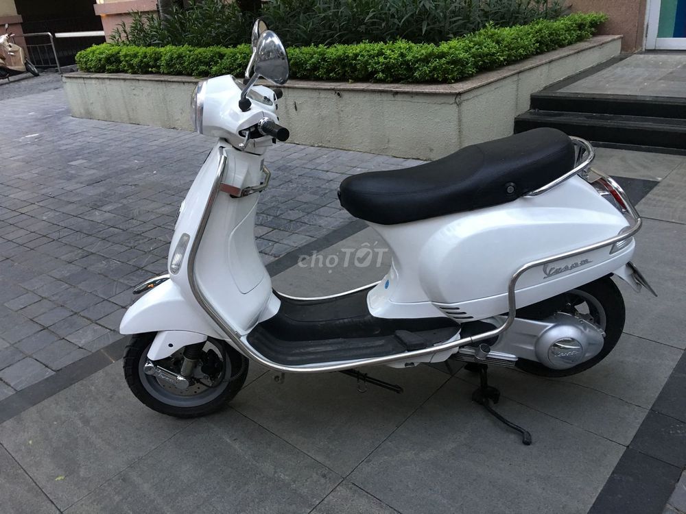 0344569421 - Piaggio Vespa LX 125ie màu trắng biển HN 216