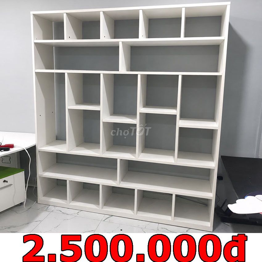 Kệ Trang Trí Gỗ Trắng Cũ Còn Đẹp 90%. Mua bán Tủ, kệ gia đình tại Quận 8 Tp Hồ Chí Minh được đăng bởi Thanh lý HD hình 1