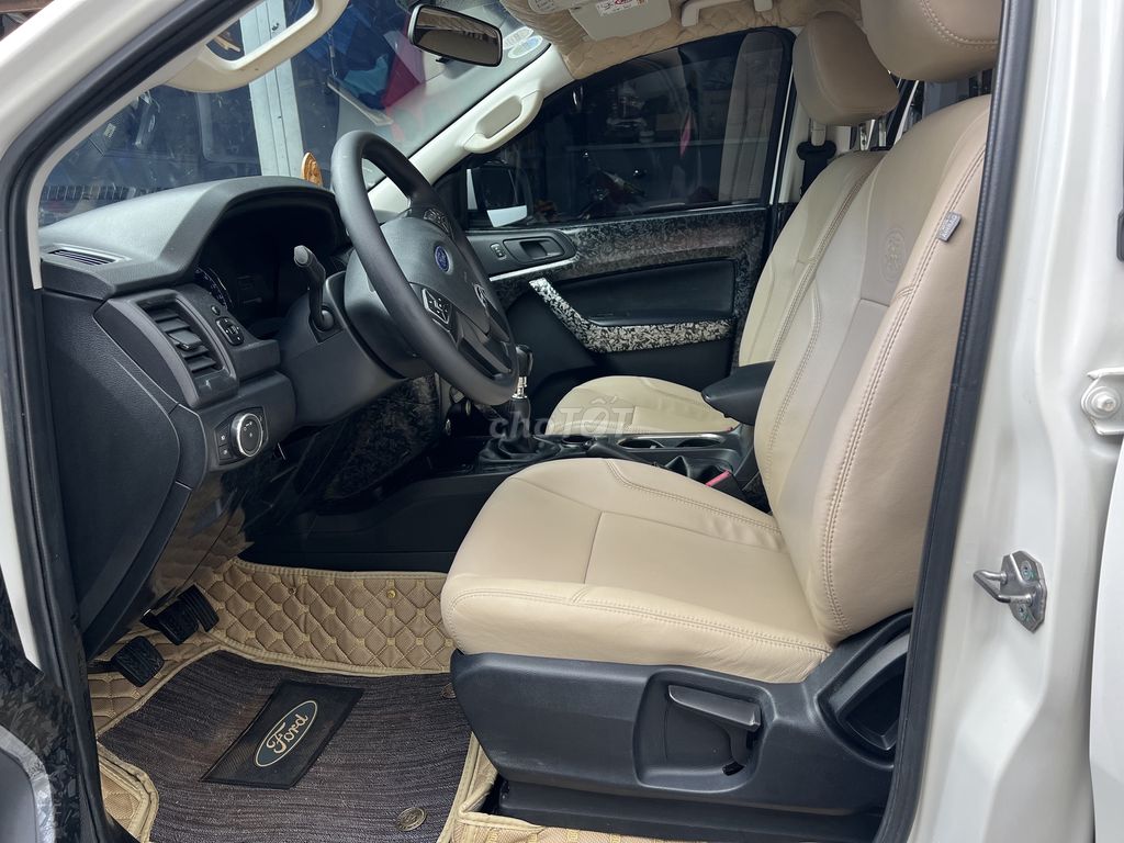Ford Everest 2019 Ambient 2.0L MT - 110000 km. Mua bán Ô tô tại Thành phố Bảo Lộc Lâm Đồng được đăng bởi Trung tâm mua bán ÔTÔ  XE MÁY Ngọc Ánh hình 11