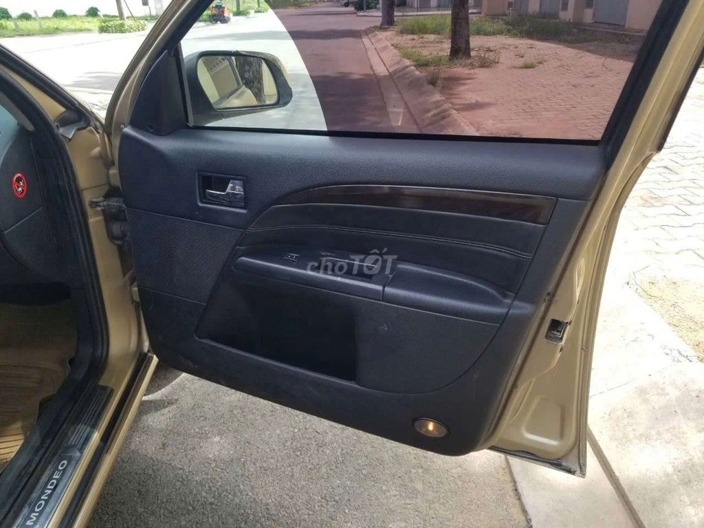 Ford Mondeo 2.5 At full option. Mua bán Ô tô tại Thành phố Thủ Đức Tp Hồ Chí Minh được đăng bởi Xuân hình 7