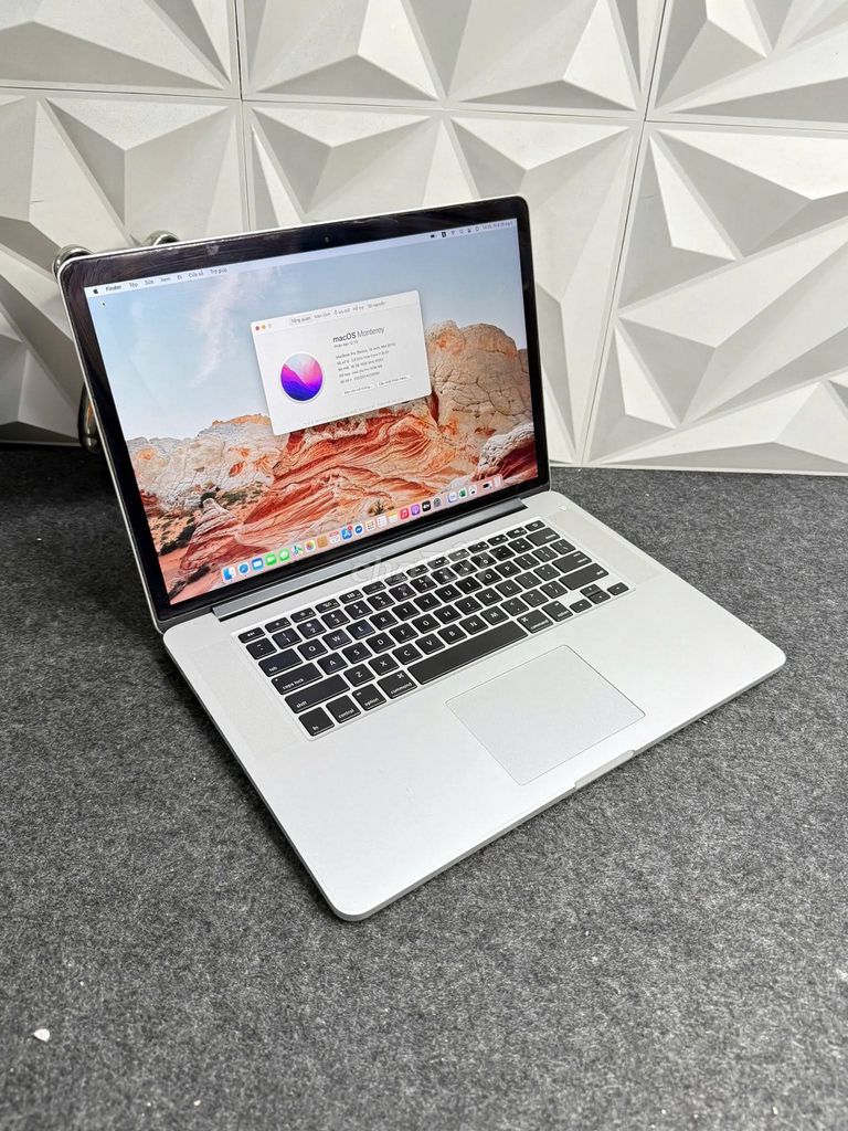 Apple MacBook Pro 2015 i7 15 inch 16GB/256GB SSD Bạc. Mua bán Laptop tại Quận 1 Tp Hồ Chí Minh được đăng bởi Hội Đồ Điện Tử hình 1
