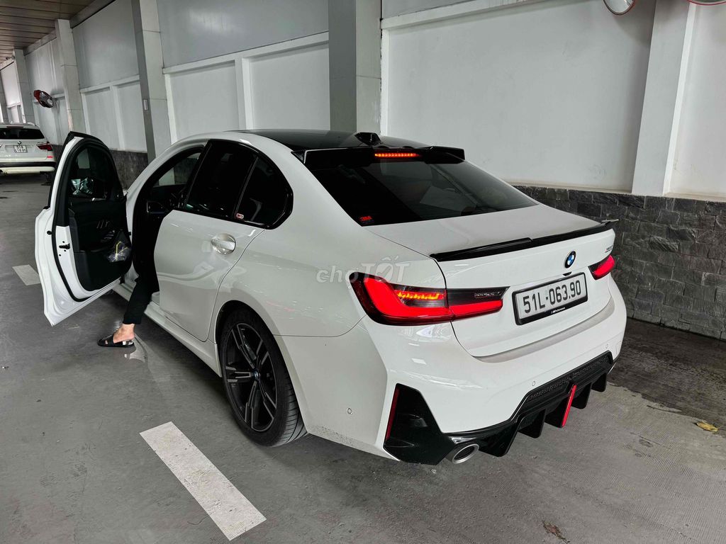 BMW 3 Series 2023 330i M Sport - 27000 km. Mua bán Ô tô tại Quận 7 Tp Hồ Chí Minh được đăng bởi dương hình 7