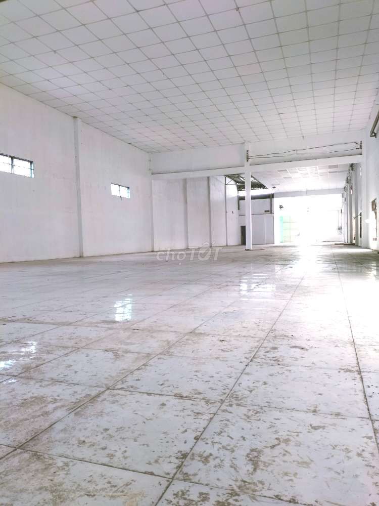 Xưởng 500m2 - Nền Gạch - Điện T.Y - Q. Bình Tân