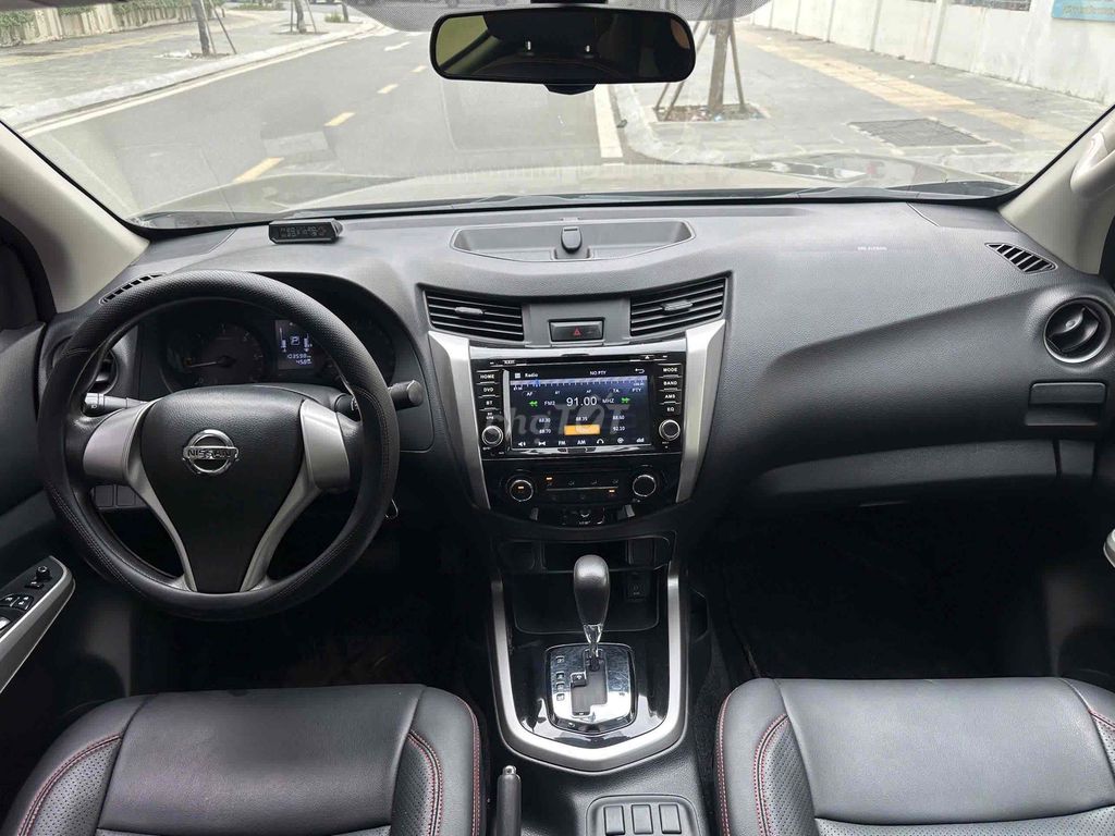 Nissan Navara 2.5 EL sx 2018 màu đen xe đẹp. Mua bán Ô tô tại Quận Cầu Giấy Hà Nội được đăng bởi Cao Quý hình 10