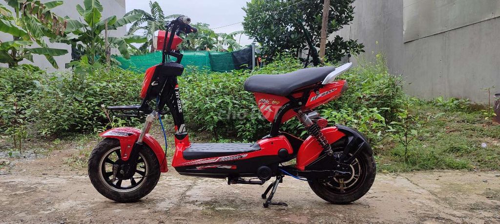 Xe đạp điện HT Bike M133 màu đỏ