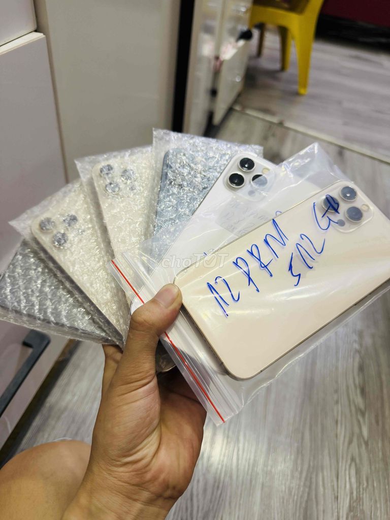 iPhone 12 Pro Max 256GB  Nhiều màu 99,99%. Mua bán Điện thoại tại Quận Hải Châu Đà Nẵng được đăng bởi Hoàng Táo 273 Nguyễn Hoàng hình 1