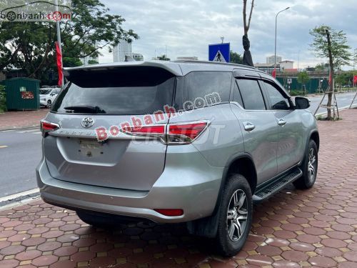 Toyota Fortuner 2.4G 4x2 MT 2019. Mua bán Ô tô tại Quận Cầu Giấy Hà Nội được đăng bởi Nguyễn Văn Nghĩa hình 1