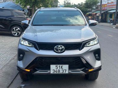 Toyota Fortuner 2022 Legender 2.4 4x2 AT. Mua bán null tại Thành phố Thủ Đức Tp Hồ Chí Minh được đăng bởi vườn lan rừng 