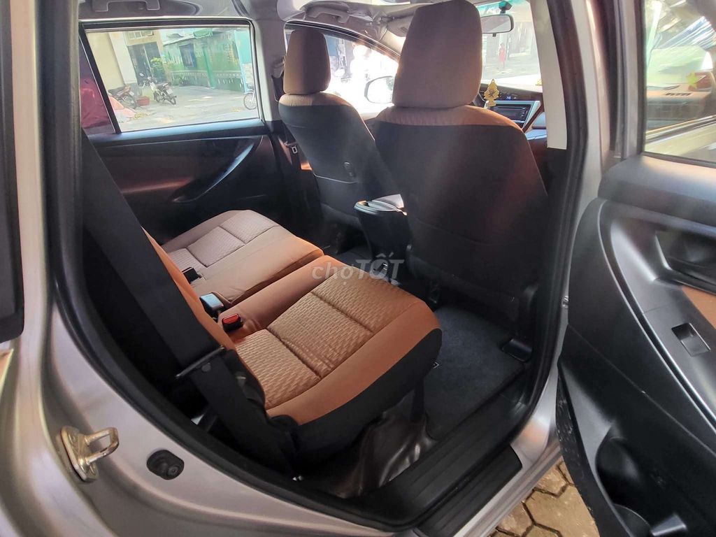TOYOTA INNOVA 8 Chổ 2.0E,Sx 2018 MT Mới 97%. Mua bán Ô tô tại Quận 11 Tp Hồ Chí Minh được đăng bởi Mr Thiên hình 8