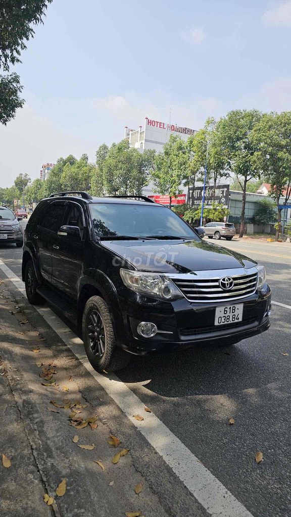 Toyota Fortuner 2016 2.7V 4x2 - 89000 km