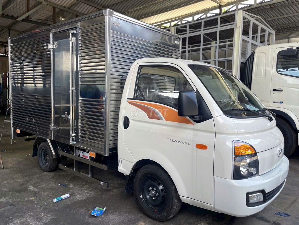 Hyundai H 1 2025. Mua bán Ô tô tại Thành phố Thuận An Bình Dương được đăng bởi Trần Minh Phi  hình 1