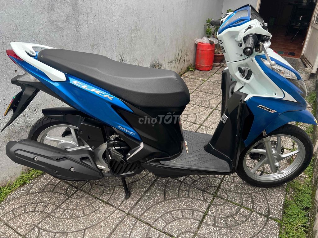 Click thái 125 bs65 đẹp keng. Mua bán Xe máy tại Quận Ninh Kiều Cần Thơ được đăng bởi Vincom HV hình 2