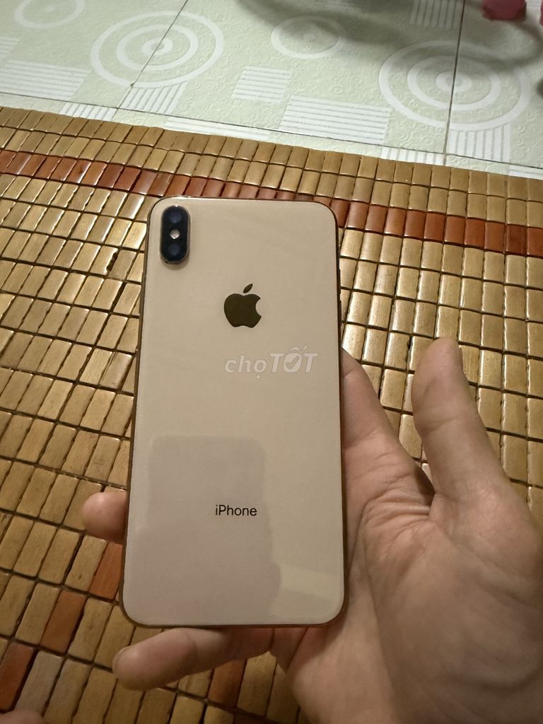Apple iPhone XS Max 256GB Vàng Mới tinh. Mua bán Điện thoại tại Quận Sơn Trà Đà Nẵng được đăng bởi Nguyen Trung hình 1
