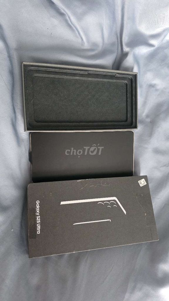 SAMSUNG S25 Ultra 256GB Vàng Mỹ.NEW SEAL!!. Mua bán Điện thoại tại Thành phố Dĩ An Bình Dương được đăng bởi THANHTINH hình 1