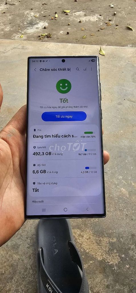 Samsung S22 Ultra 12GB/512GB Đen. Mua bán Điện thoại tại Thành phố Buôn Ma Thuột Đắk Lắk được đăng bởi Huy Sa Cơ hình 1