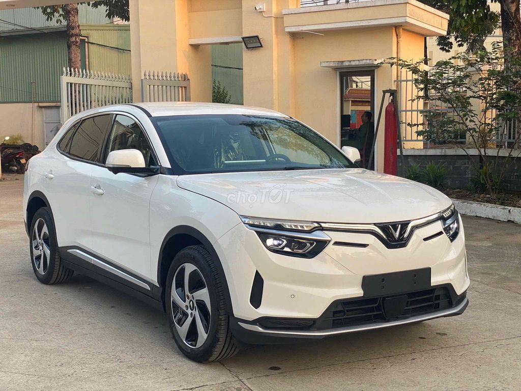 VinFast VF8S 2024 - Siêu lướt 26 km - giá chỉ 7xx. Mua bán Ô tô tại Quận 12 Tp Hồ Chí Minh được đăng bởi GF AN SƯƠNG hình 2