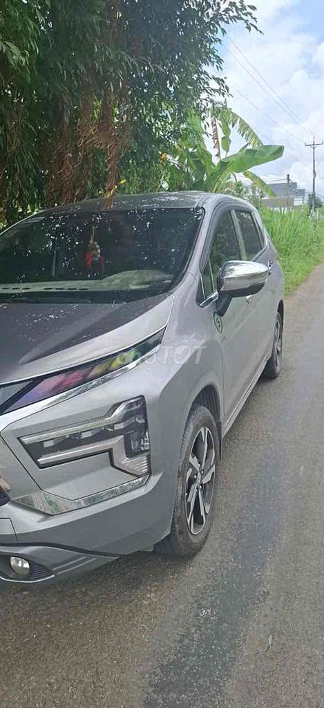 Mitsubishi Xpander Premium 2022 Серый