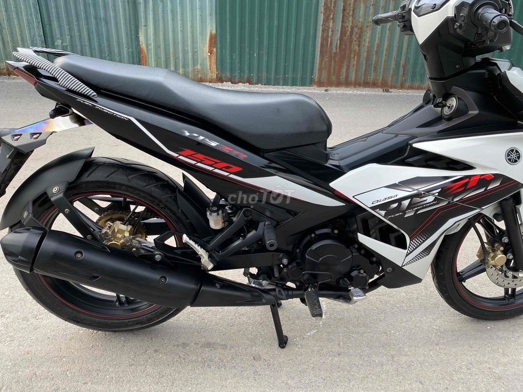 Siêu Phẩm Exciter 150 chính chủ mới 90%. Mua bán Xe máy tại Quận Nam Từ Liêm Hà Nội được đăng bởi tuấn hình 11
