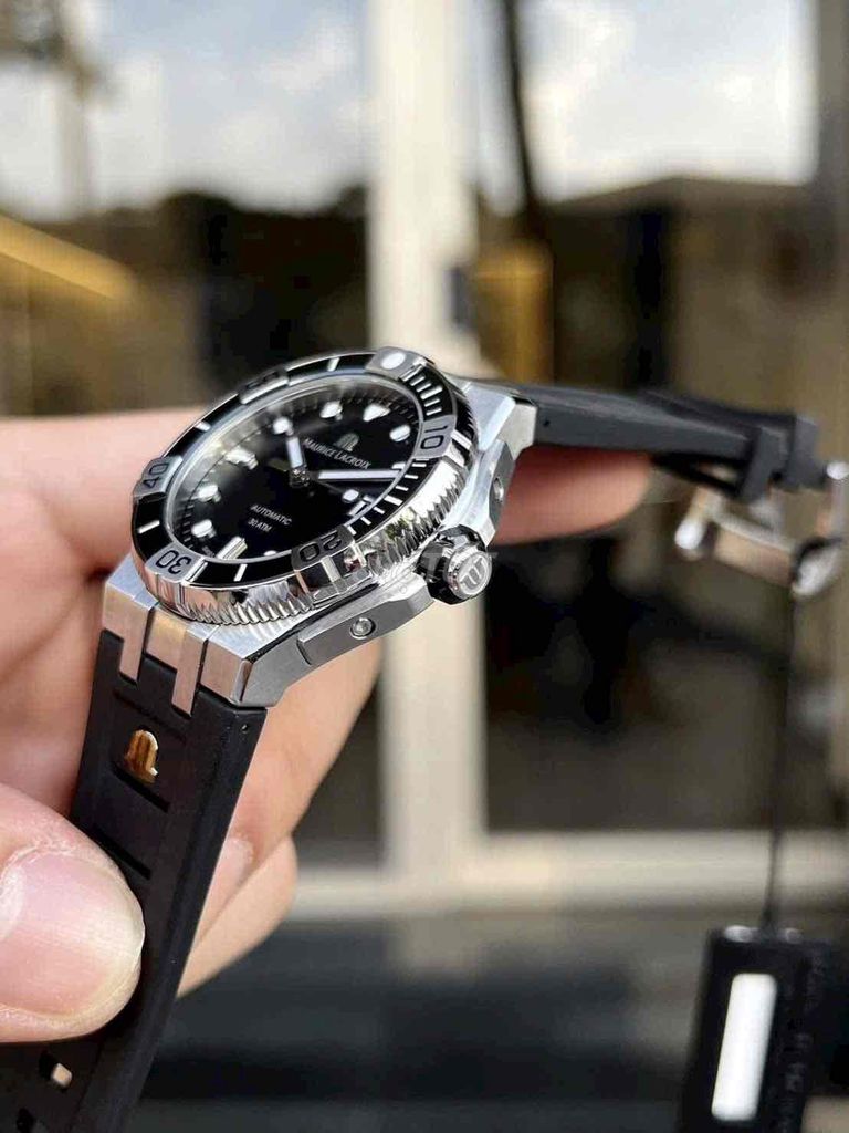 Maurice Lacroix Aikon Venturer. Mua bán Đồng hồ tại Quận Bắc Từ Liêm Hà Nội được đăng bởi Xuân Chiến hình 1