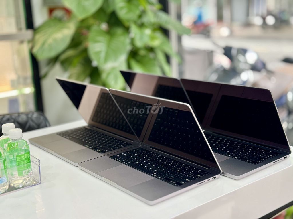 Apple MacBook Pro 14 inch M1 Pro 32GB/512GB. Mua bán Laptop tại Quận 3 Tp Hồ Chí Minh được đăng bởi Đặng Thái Bình hình 1