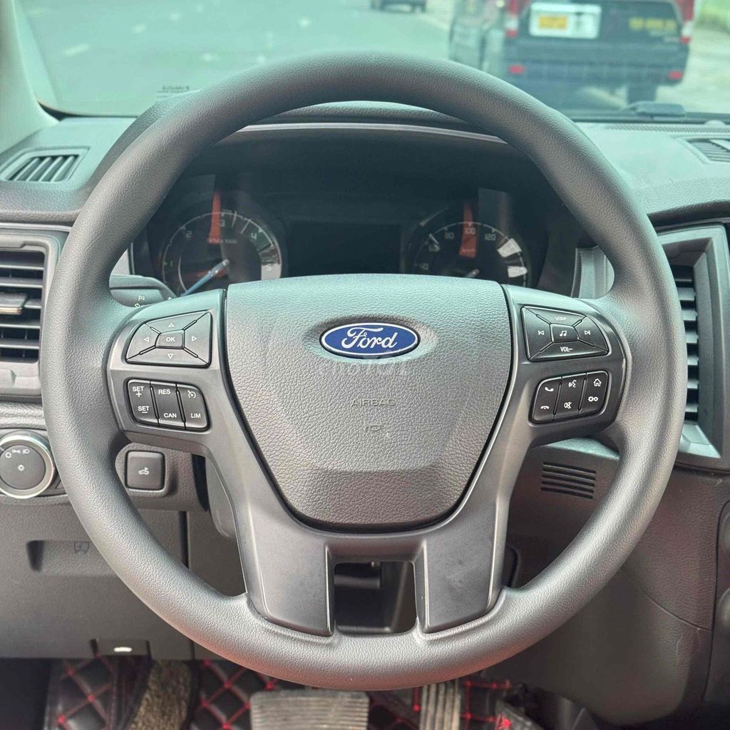 Ford Ranger 2020 XLS 2.2L 4x2 AT - 100000 km. Mua bán Ô tô tại Huyện Thanh Oai Hà Nội được đăng bởi Autu Đăng Khánh hình 16