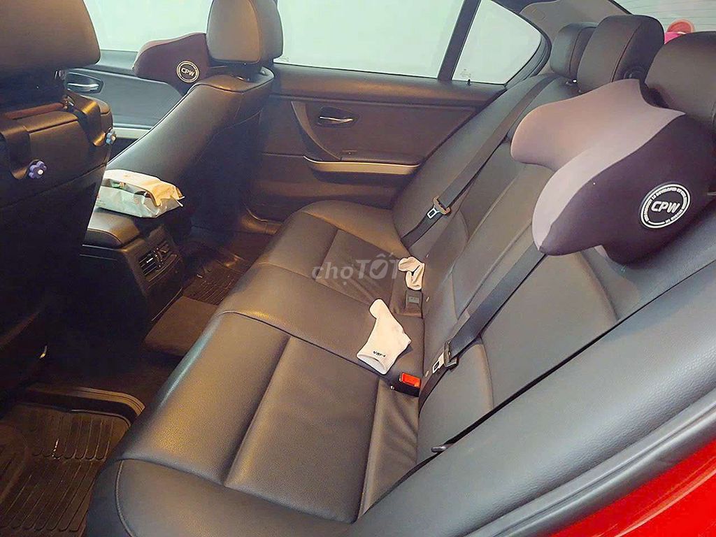 BMW 320i 2011 Đỏ. Mua bán Ô tô tại Quận 5 Tp Hồ Chí Minh được đăng bởi Blue Tyres hình 4