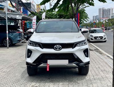 Toyota Fortuner Legender 4x2 AT 2023 - 19000 km. Mua bán Ô tô tại Thành phố Thủ Đức Tp Hồ Chí Minh được đăng bởi ĐỨC XE LƯỚT