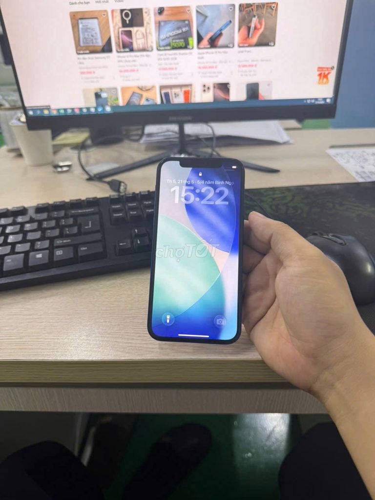 iPhone 12 Hỏng cảm ứng. Mua bán Linh kiện (RAM, Card...) tại Thị xã Từ Sơn Bắc Ninh được đăng bởi Quách Lê hình 1