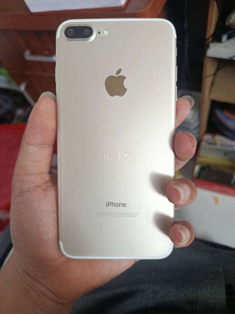 iPhone 7 Plus Vàng. Mua bán Điện thoại tại Huyện An Dương Hải Phòng được đăng bởi Huy Toàn hình 1