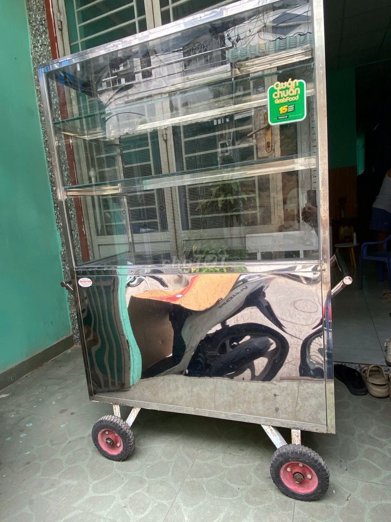 Xe đẩy bán hàng inox Kính Bạc 1,6x1x0,5m. Mua bán Đồ chuyên dụng, Giống nuôi trồng tại Quận Bình Tân Tp Hồ Chí Minh được đăng bởi Tấn Phát Dương hình 1