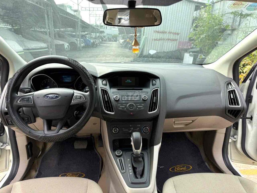 FOCUS 2017 LƯỚT 2 VẠN XỊN ,XE NHƯ MỚI. Mua bán Ô tô tại Quận Bình Tân Tp Hồ Chí Minh được đăng bởi XUÂN DUY AUTO hình 15